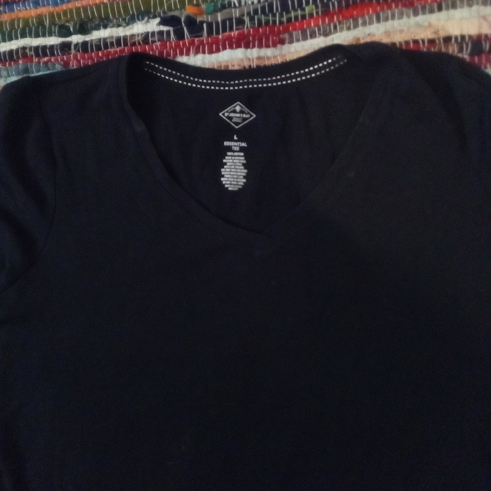 St. John's Bay Black Short Sleeve Tee